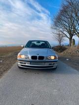 BMW E46 318i - BMW 318 aus 1999: 318i E46