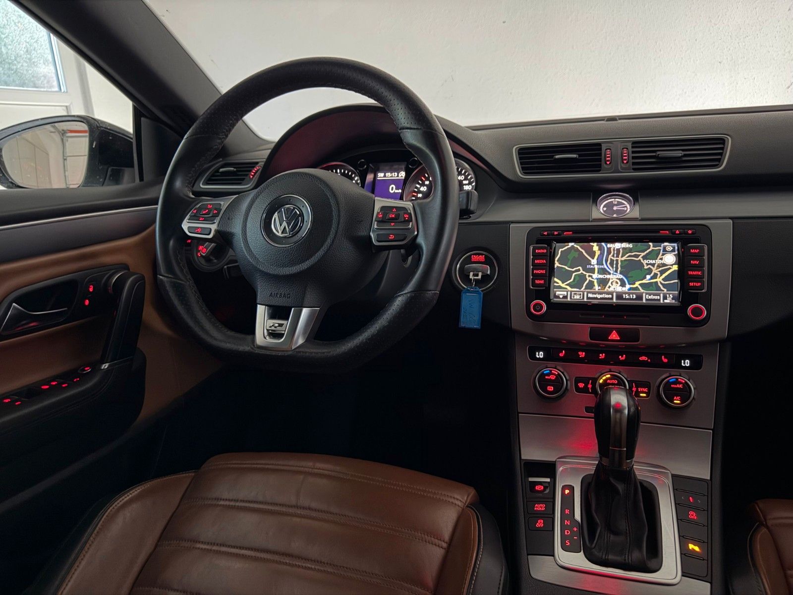 Fahrzeugabbildung Volkswagen CC R-LINE/SHZ/KLIMAUT./XENON/PANORAMADACH