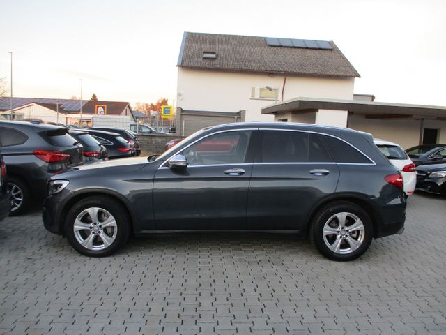 Mercedes-Benz GLC 220 d 4MATIC NAVI LEDER KAMERA TOT SPURH LED