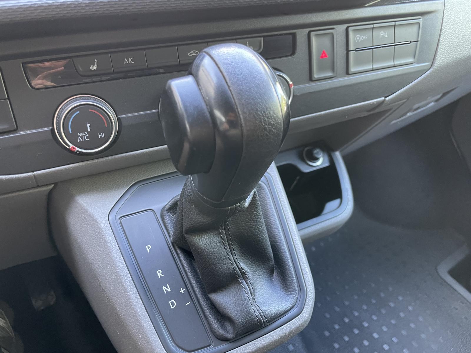 Volkswagen T6 Transporter DSG Sitzheizung PDC Klimaautomati, миниатюра 18