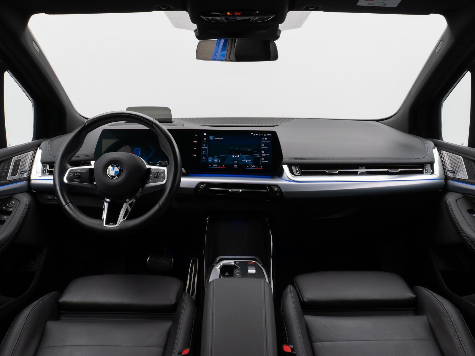 Fahrzeugabbildung BMW 220i Active Tourer MSport 360°HUD DAB H/K 19Zoll