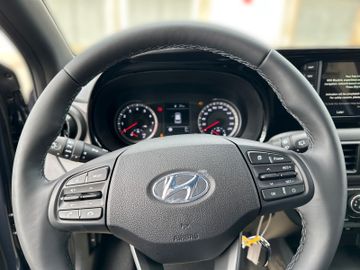 Hyundai i10 1.0 CONNECT & GO - NAVI - SOFORT