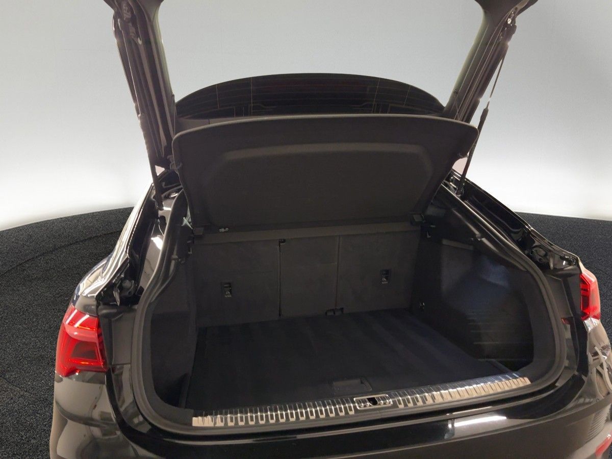 Audi Q3 Sportback S line 35 TFSI S tr. RFK NAVI LED foto 9