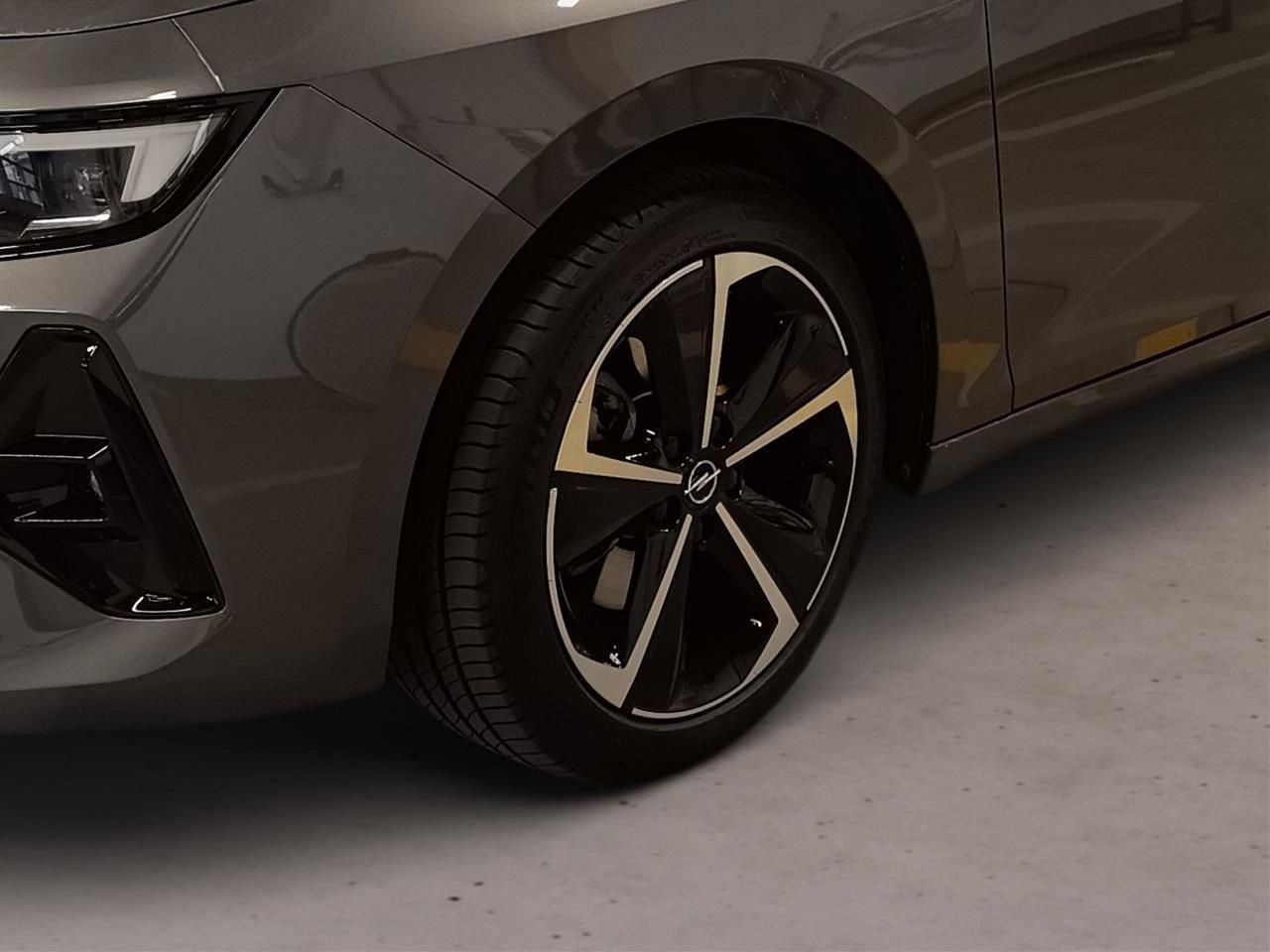 Fahrzeugabbildung Opel Astra ST 1.2T GS - AHZV, Navi, Matrix-LED