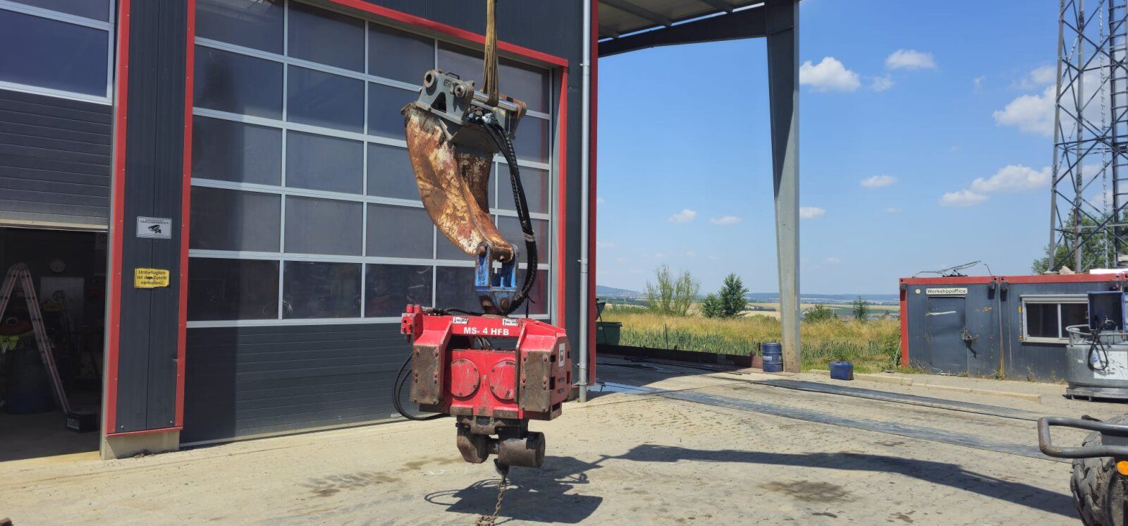 Fahrzeugabbildung Liebherr Müller MS-4 HFB aufnahme Likufix