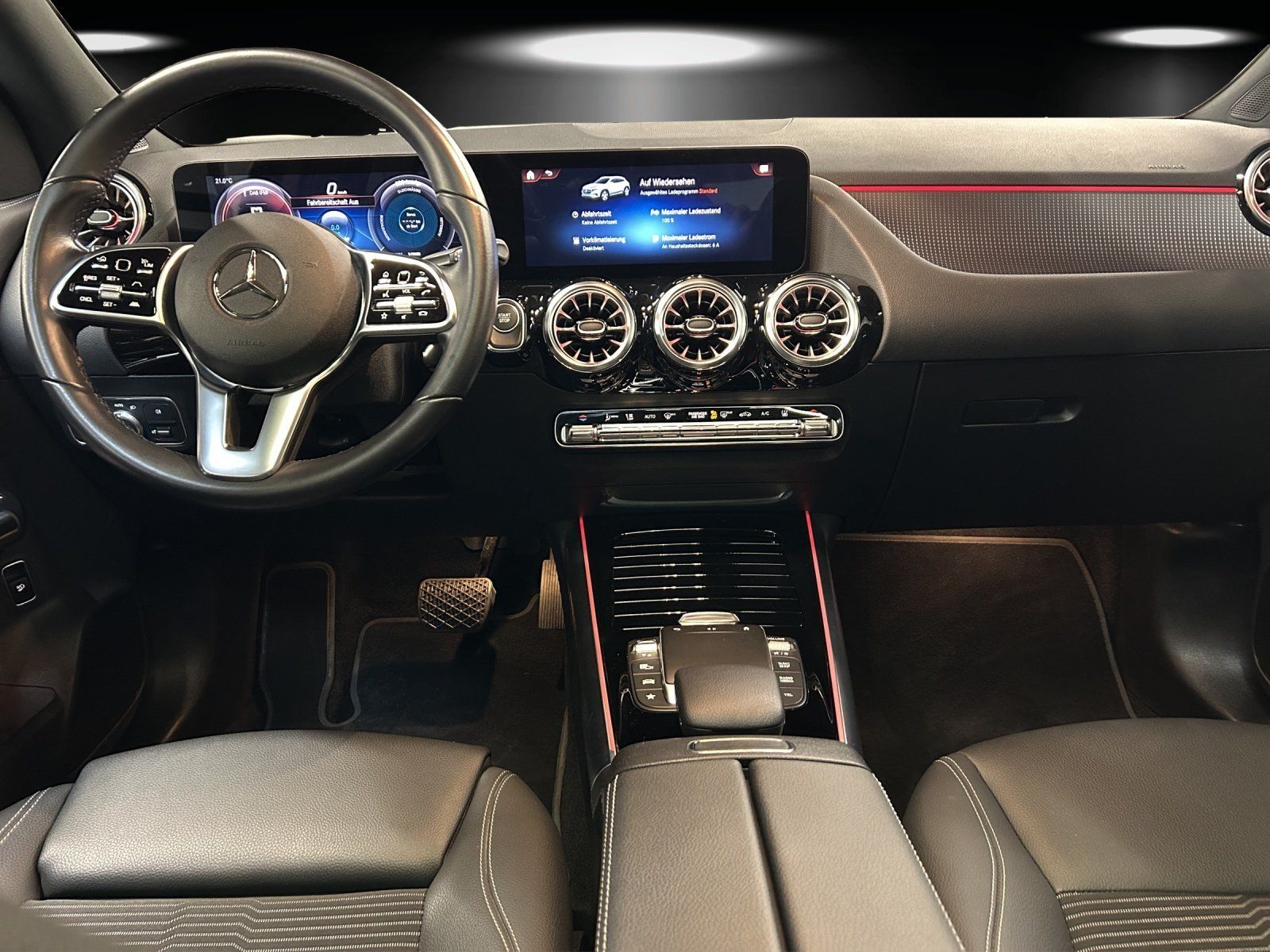 Fahrzeugabbildung Mercedes-Benz EQA250 Prog DISTRO Pano Memo Hifi 360°KeyGo Busi