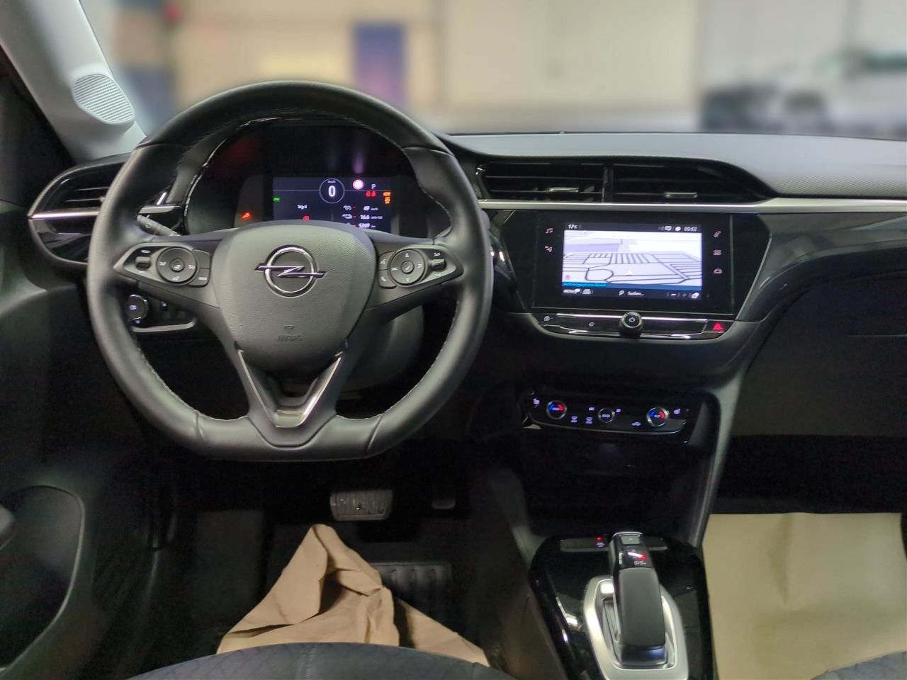 Fahrzeugabbildung Opel Corsa-e F ELEGANCE 3-PHASIG NAVI/LED/KAMERA/DAB+