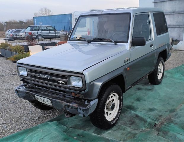 Daihatsu Rocky 2.8 TD Metal Top Autocarro corto 
