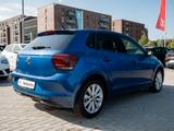 Volkswagen POLO VI HIGHLINE 1.5 TSI DSG AHK Kam. Navi Pano - Volkswagen Polo: Blau, Metallic