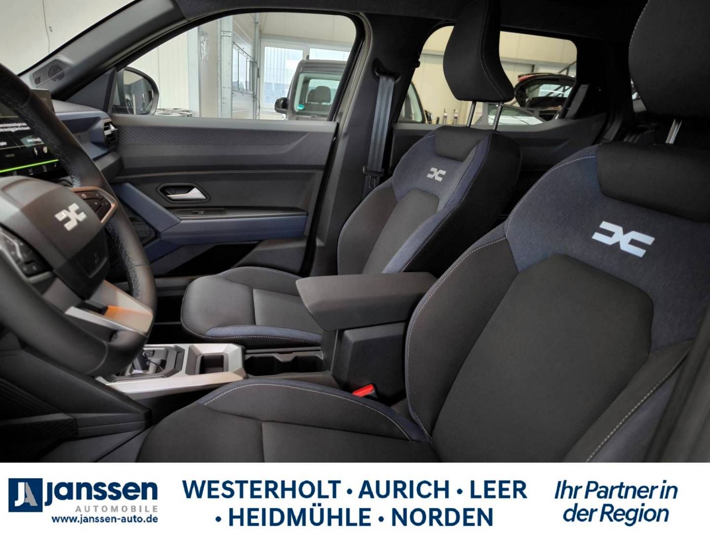 Fahrzeugabbildung Dacia Duster Hybrid 140 Journey