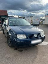 Volkswagen VW Bora 1.6 Trendline 105 PS wie Golf AHK ... - Volkswagen Bora mit Benzin-Antrieb: Kombi, 1.6