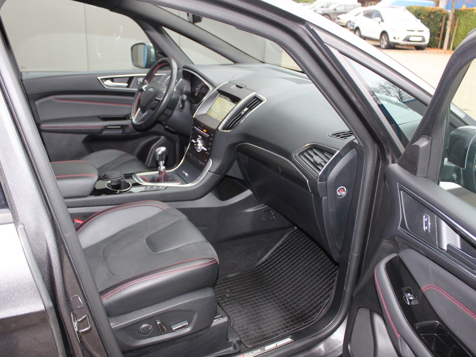Fahrzeugabbildung Ford S-Max ST-Line 1,5 EcoBoost