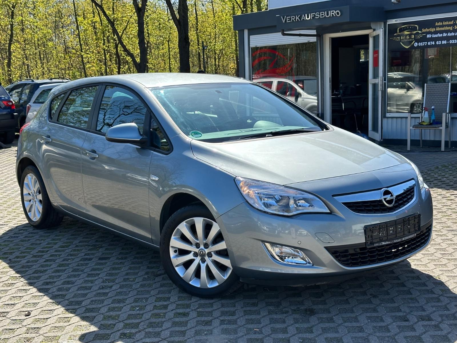Opel Astra J Lim. 5-trg. Edition 1.4. PDC AHK Tüv Neu