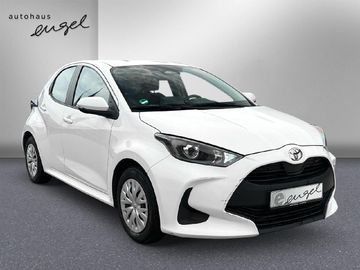 Toyota Yaris - 4