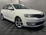 Skoda Rapid 1.2 TSI Spaceback Elegance Tempo*PDC*SHZ - weiße Skoda Rapid