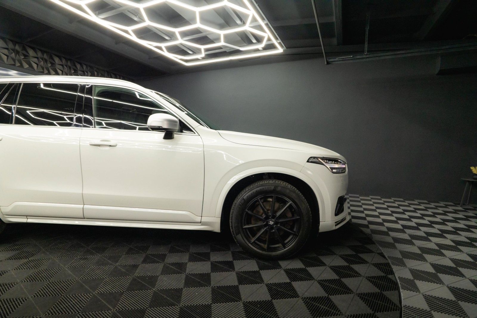 Fahrzeugabbildung Volvo XC90 R Design AWD Night-Paket | ACC | LED | DAB+