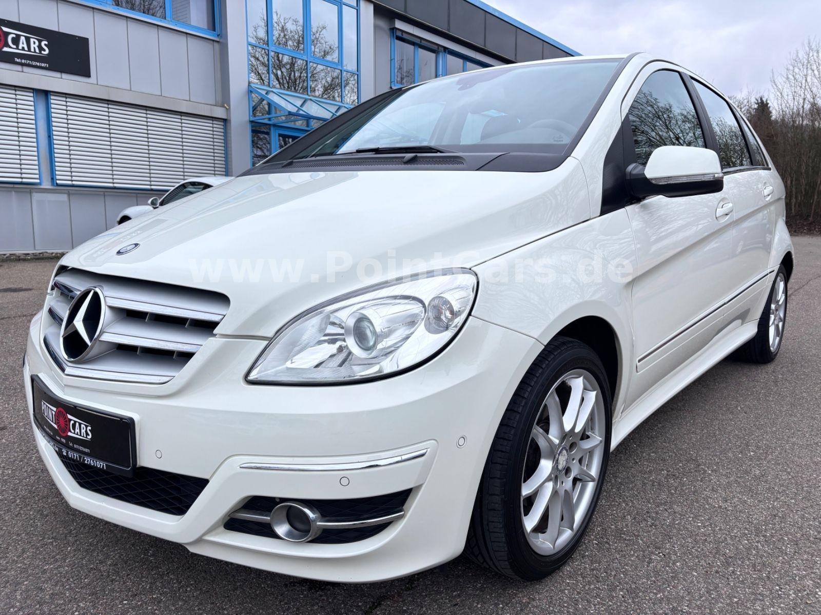 Mercedes-Benz B 180 Automatik*NAVI-EURO5-AHK-ALU-TEMPOMAT-2.HD