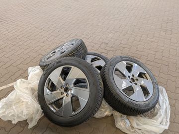 Fahrzeugverkauf 6 Opel Grandland Ultimate 1.5 Leder Navi 8fach ber. LED