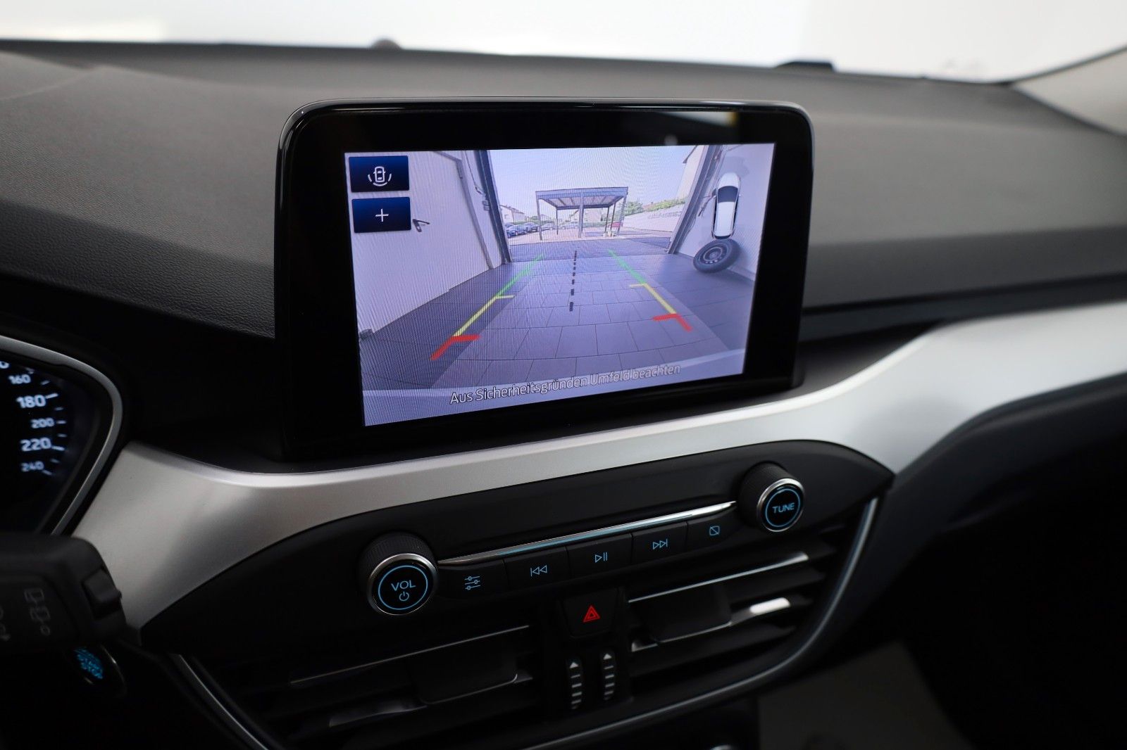 Fahrzeugabbildung Ford Focus Turnier Cool & Connect Navi,LED,Kamera,SH