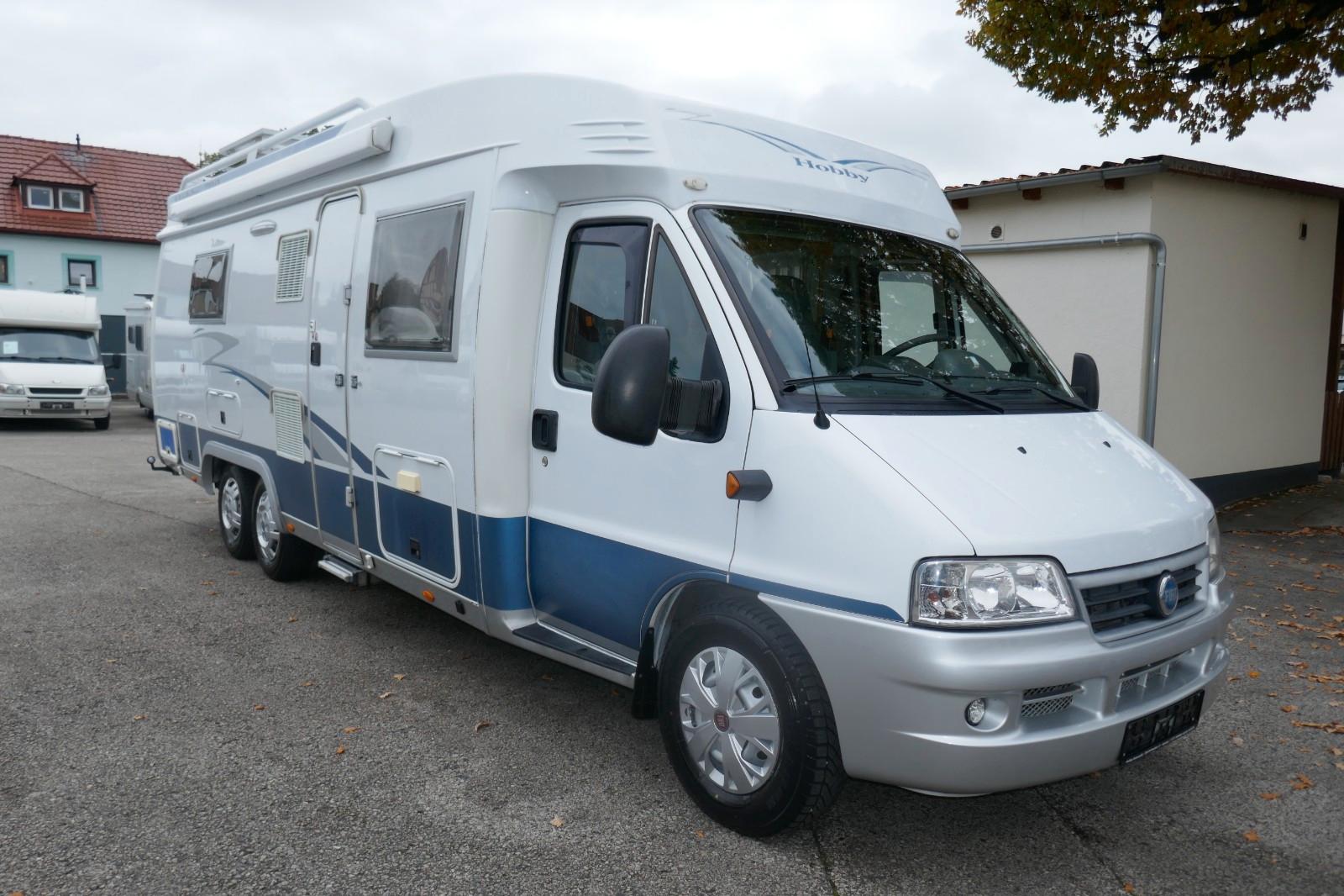 Hobby 700 ELC Einzelbett/2xKlima/Solar/Doppelboden/TV