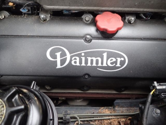 Fahrzeugabbildung Jaguar XJ Daimler 4.0 Leder e-Sitze Alarm Klima el.SP e