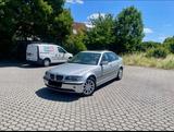 BMW 325i Limousine - BMW 325 in Halle