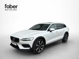 Volvo V60 Cross Country B4 Ultimate AWD - Volvo V60 Cross Country Ultimate mit Diesel-Antrieb