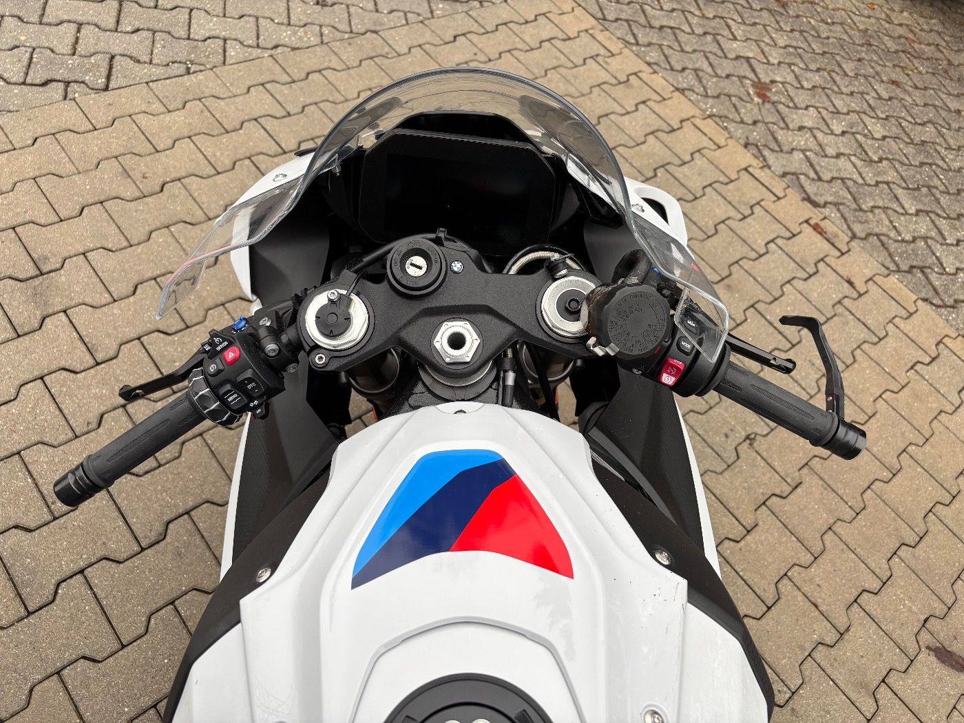 Fahrzeugabbildung BMW S 1000 RR M Paket Dynamik Race Paket Frästeile