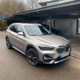 BMW X1 sDrive18i xLine  - BMW X1: Beige