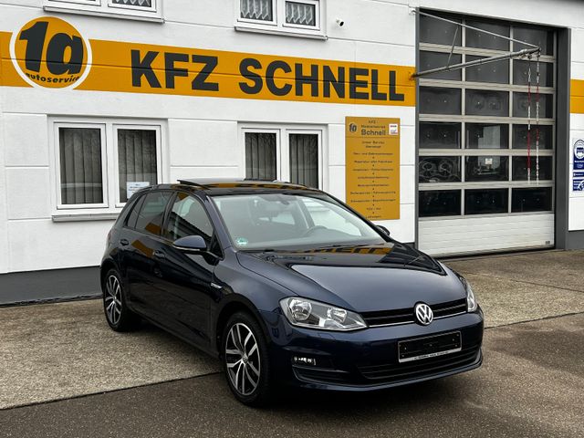 Volkswagen Golf 1.4, CUP, Panorama Dach, Keyless, Parklenk