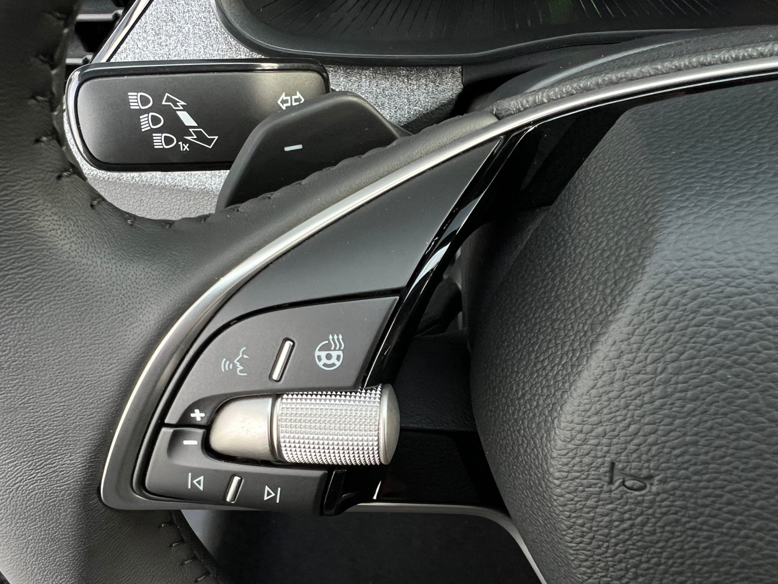 Fahrzeugabbildung SKODA Scala Selection 1.0 TSI DSG *LED, ACC, SmartLink