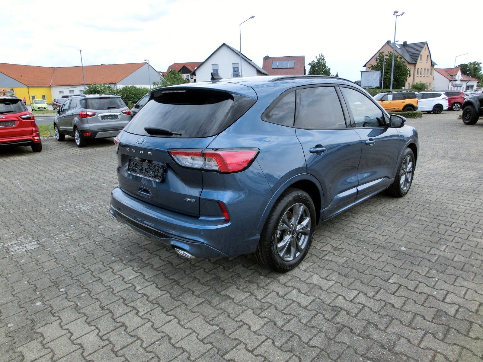Fahrzeugabbildung Ford Kuga 2.5 Duratec FHEV ST-Line
