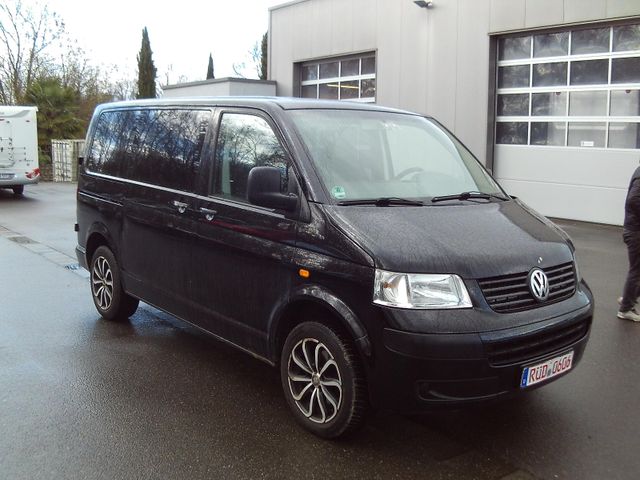 Volkswagen T5 Transporte Kombi 9 sitzer klima Tüv neu