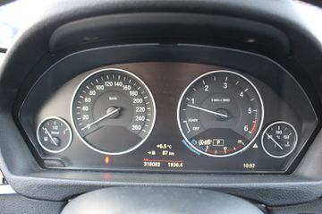 BMW 320 - 10