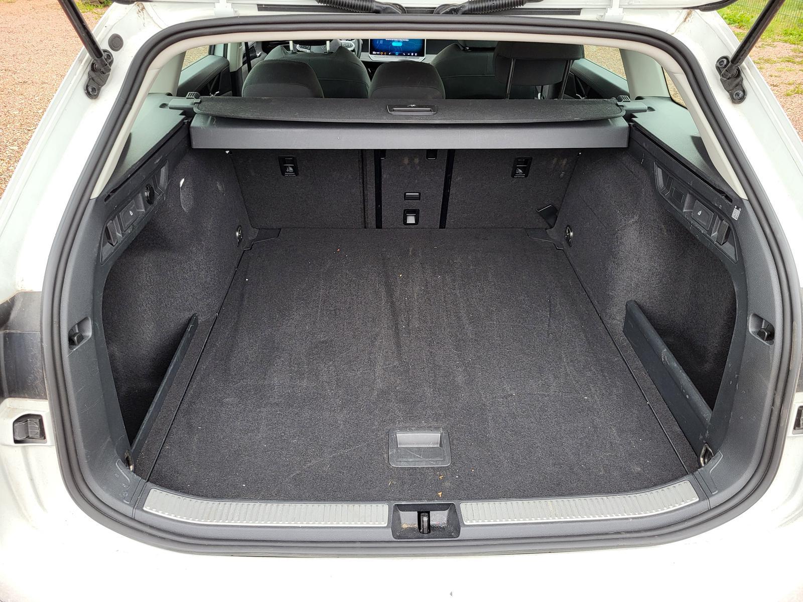 Volkswagen Passat 1.5 eTSI DSG ACC LED Winter App, миниатюра 13