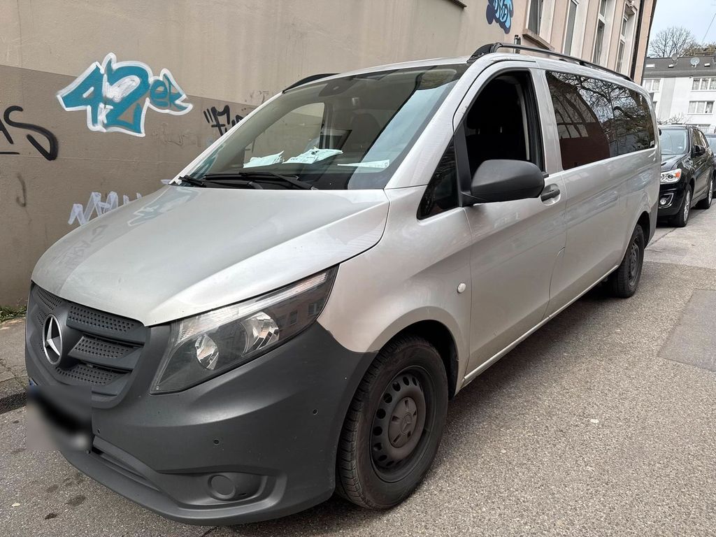 Image of Mercedes-Benz Vito