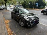 MINI Cooper S Classic Trim Steptronic Classic Trim