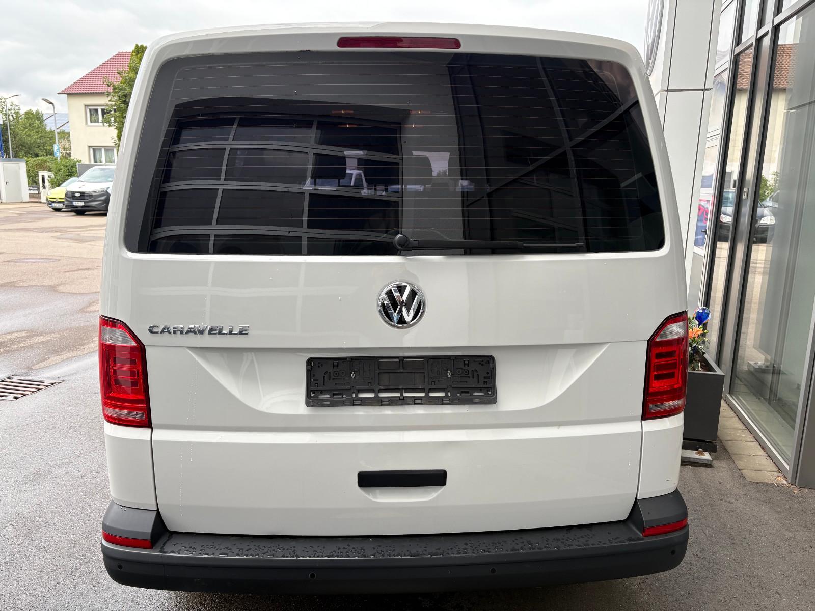 Volkswagen T6 Bus Caravelle Automatic 6 Sitzer