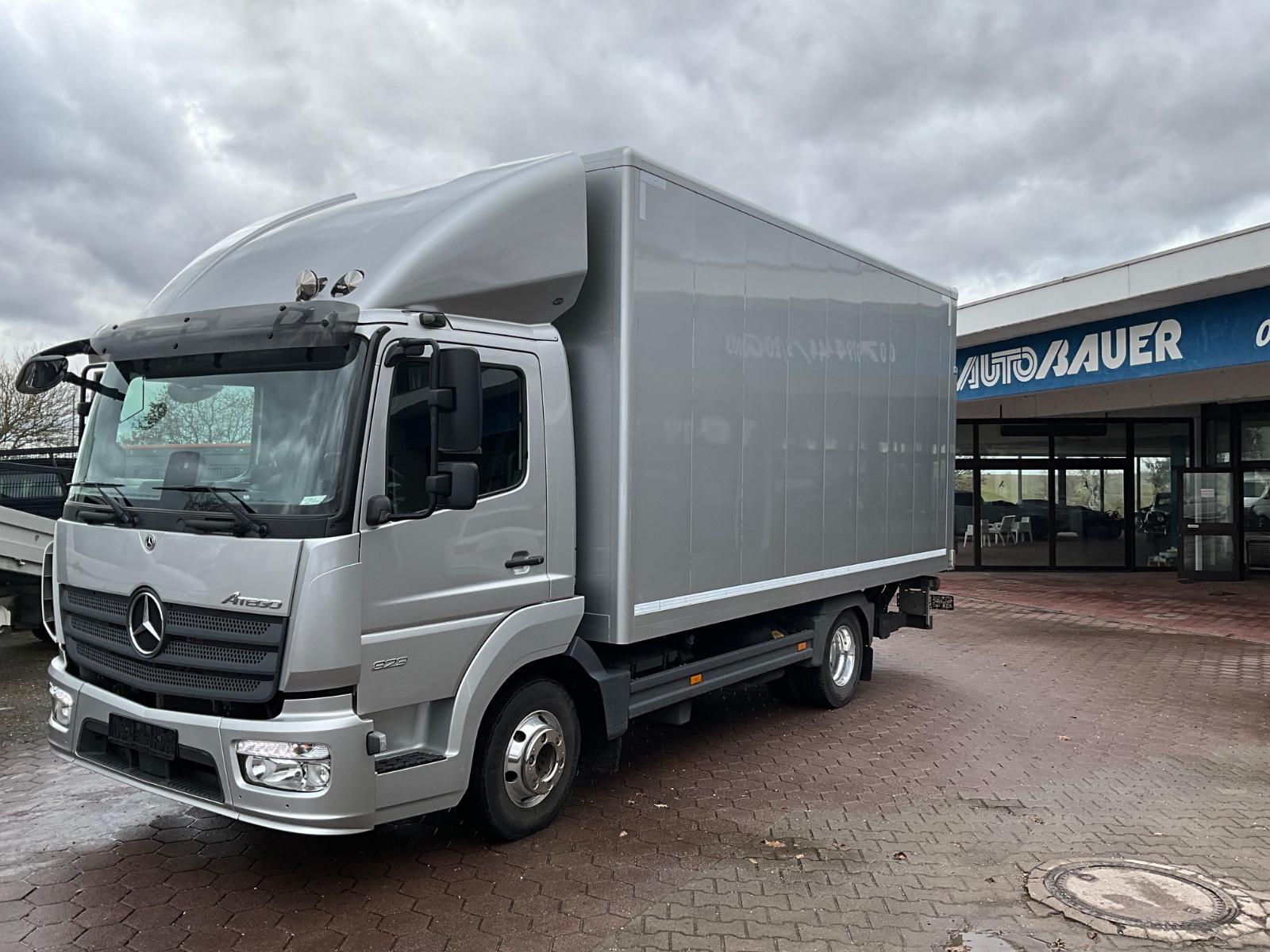 Mercedes-Benz 823 L Atego KOFFER5,27m/LBW1,5t/SEITENKAMERA