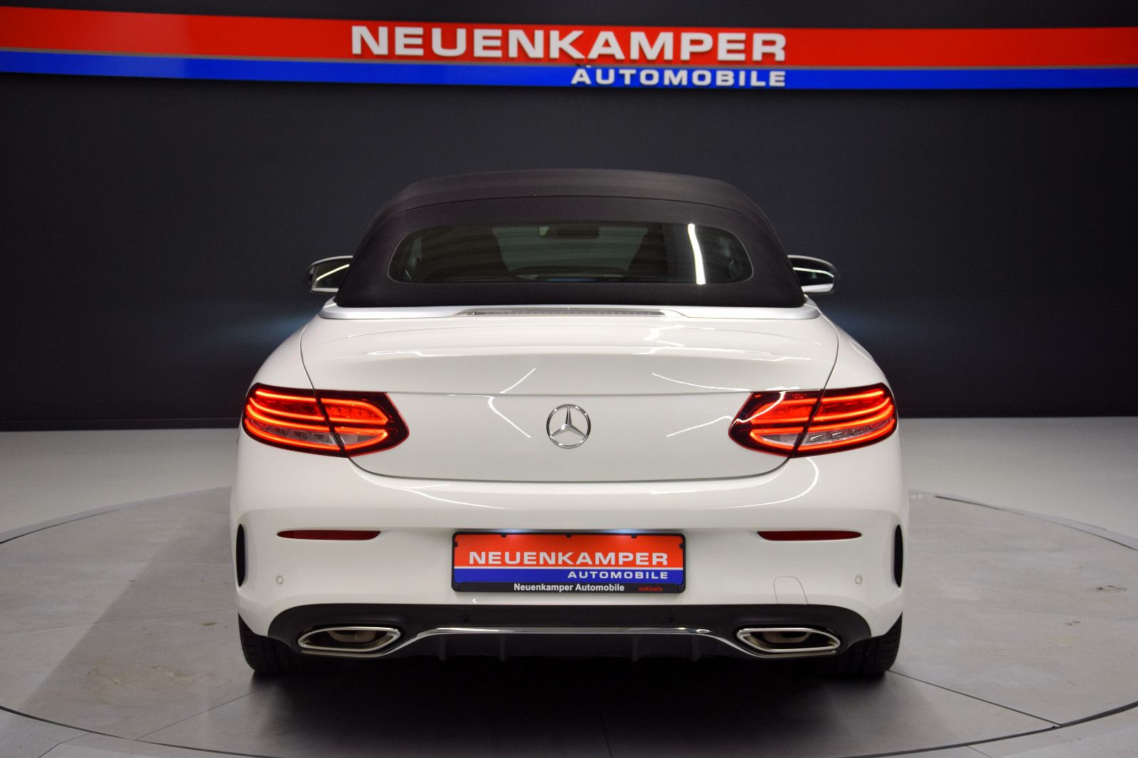 Fahrzeugabbildung Mercedes-Benz C 200 Cabrio 9G-TRONIC AMG-Line HuD Kamera LED