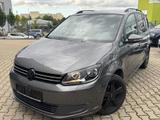 Volkswagen Touran 1.6 TDI DPF BlueMotion Technology Comfort - Volkswagen Touran aus 2011: Bluemotion