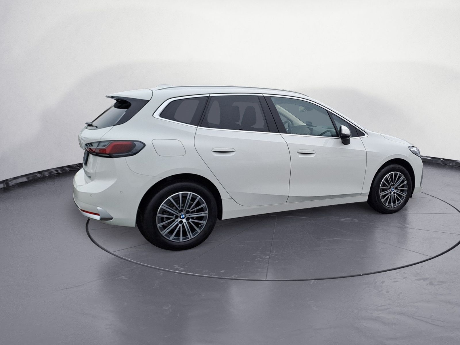 BMW 218 Active Tourer - Bild 4