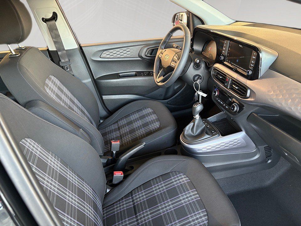Fahrzeugabbildung Hyundai i10 1.2i 79PS Prime