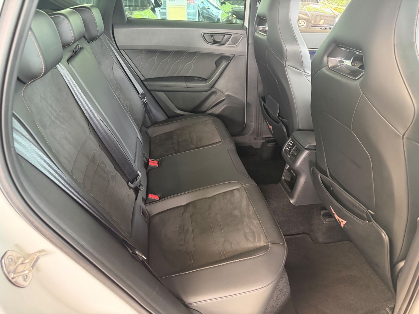 Fahrzeugabbildung CUPRA Ateca 4Drive*Pano