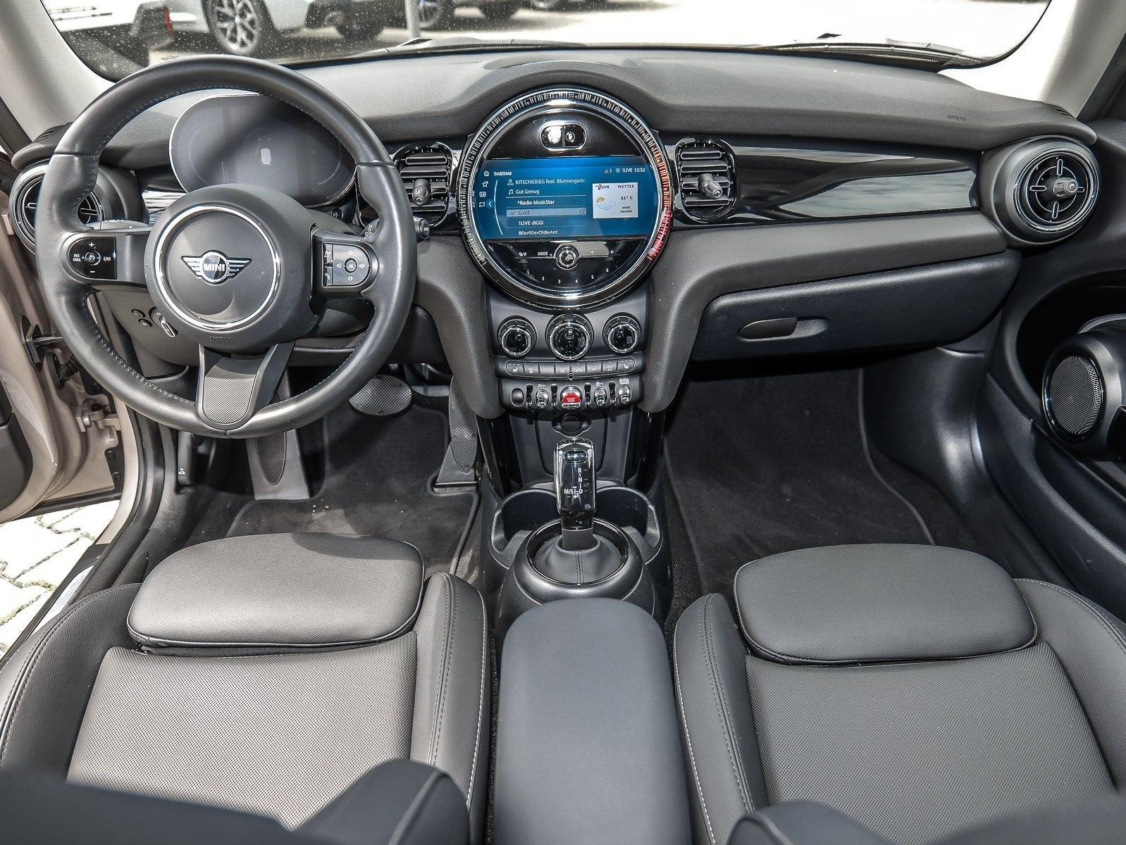 MINI Cooper 3-Türer Sportsitz Navi LED DAB Klimaaut. 