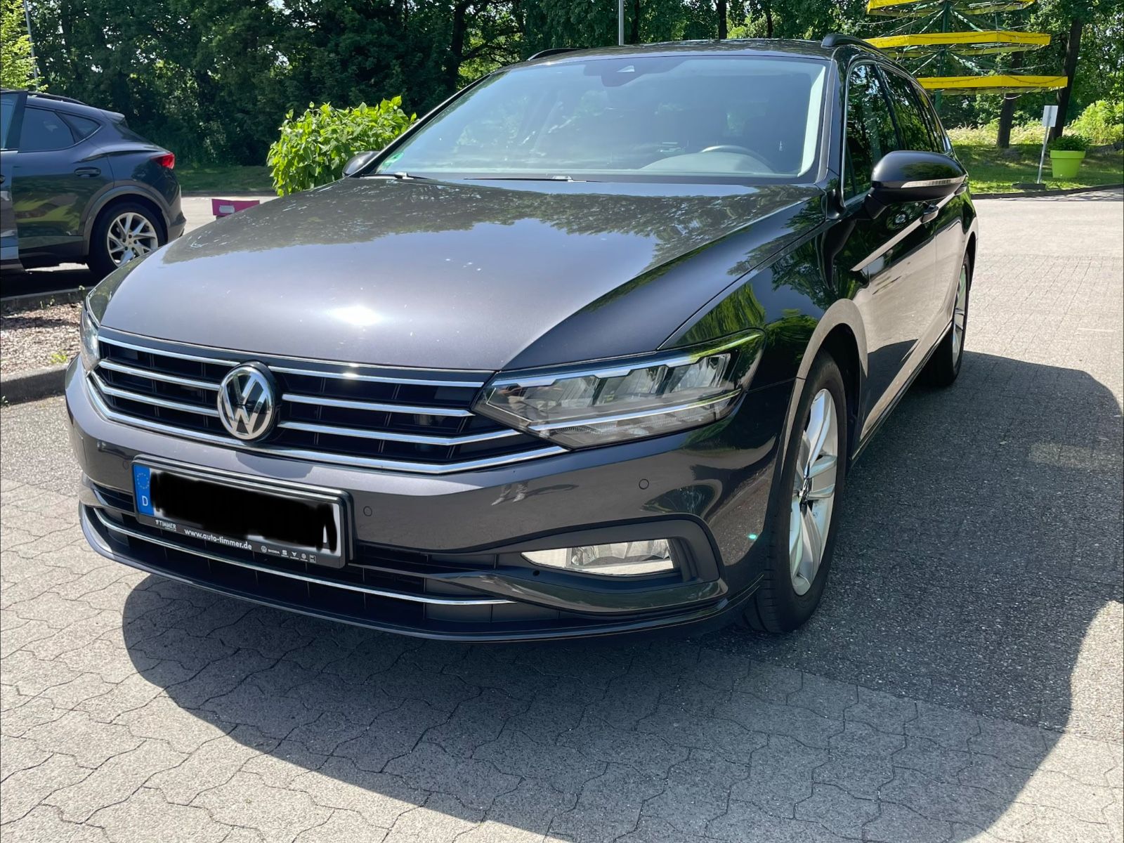 VW Passat B8 Variant Facelift / inkl. WR / CarPlay