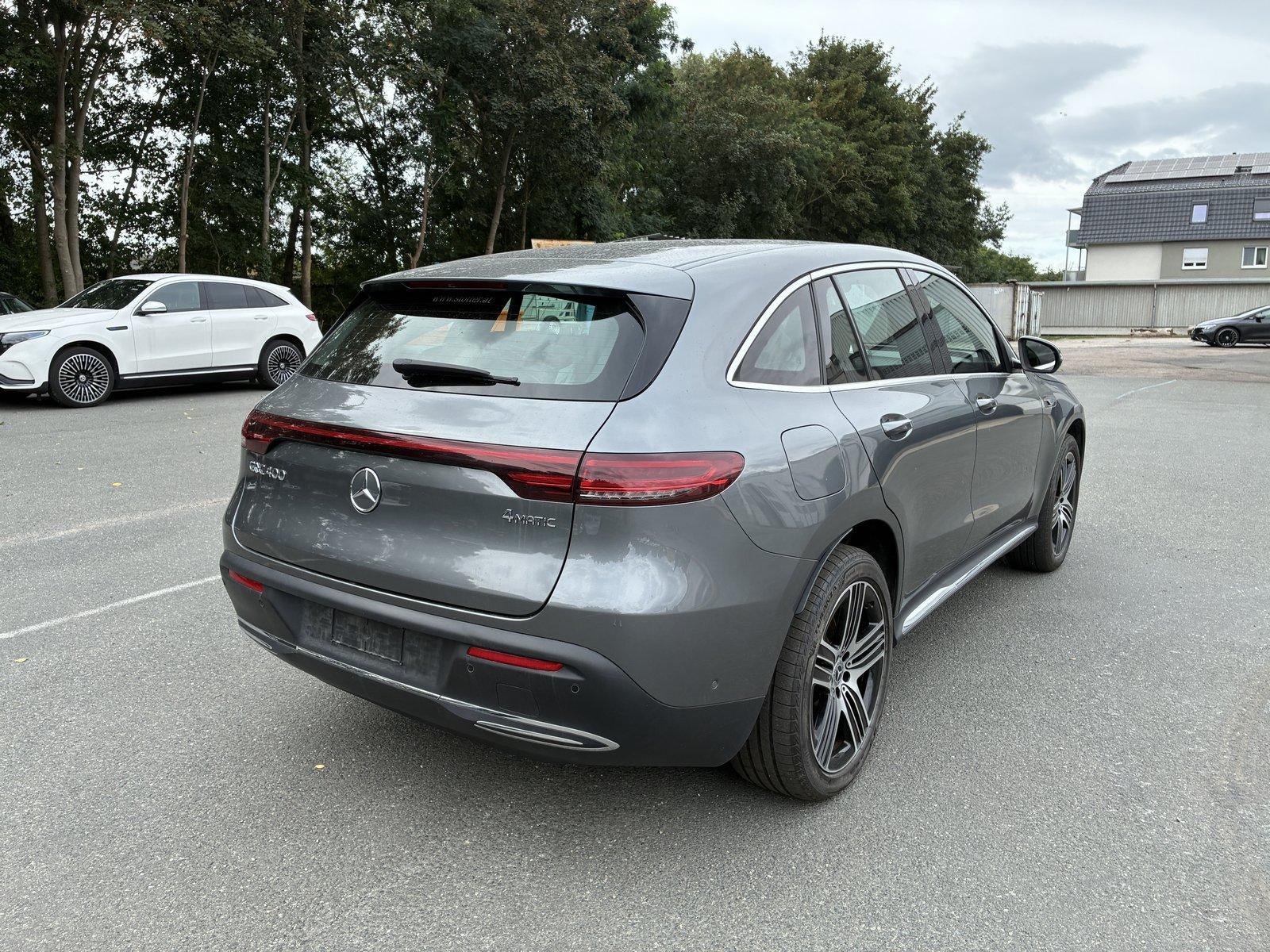 Mercedes-Benz EQC 400 4Matic MultiBeam+Kamera+8x AluFelgen !!!