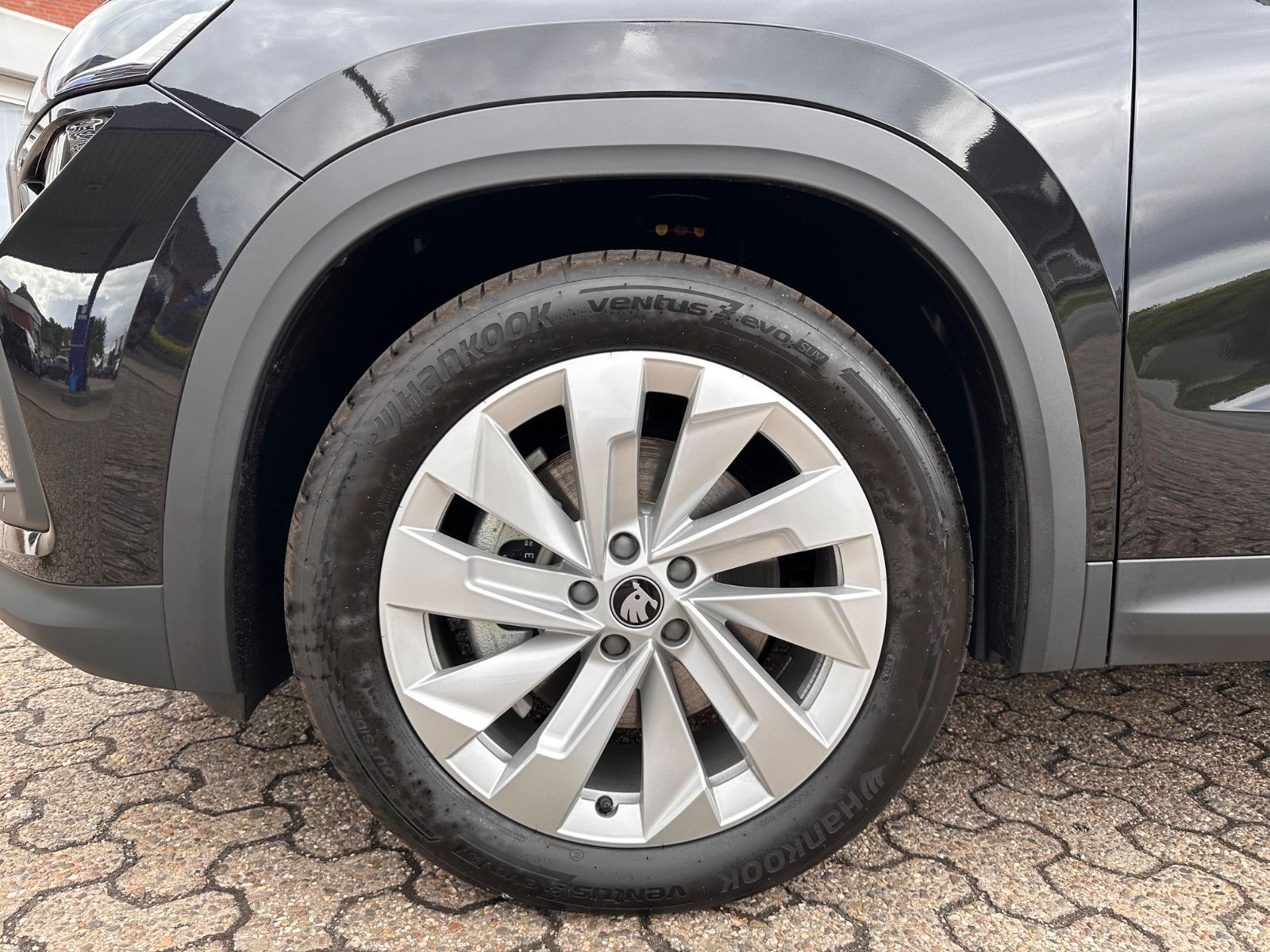 Fahrzeugabbildung SKODA Kodiaq 2.0 TDI 4x4 Selection AHK/7-Sitz/Navi/ACC