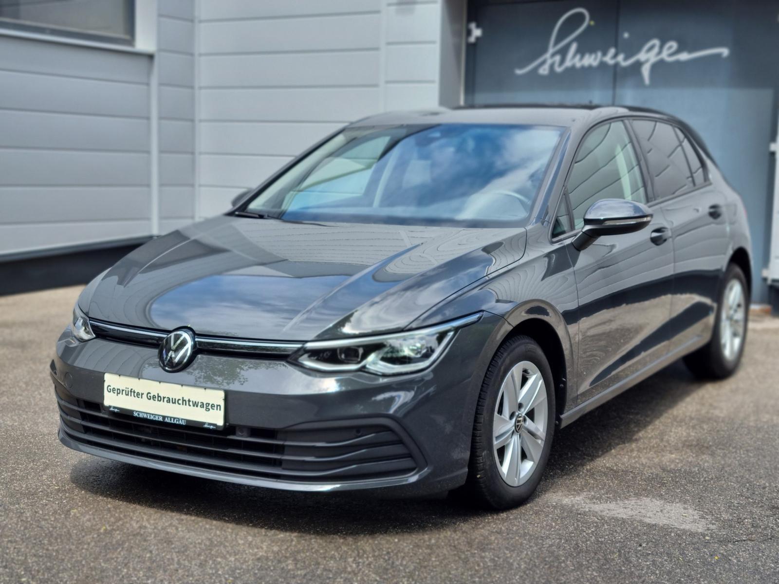 Volkswagen Golf VIII 1.5 TSI Life (EURO 6d)