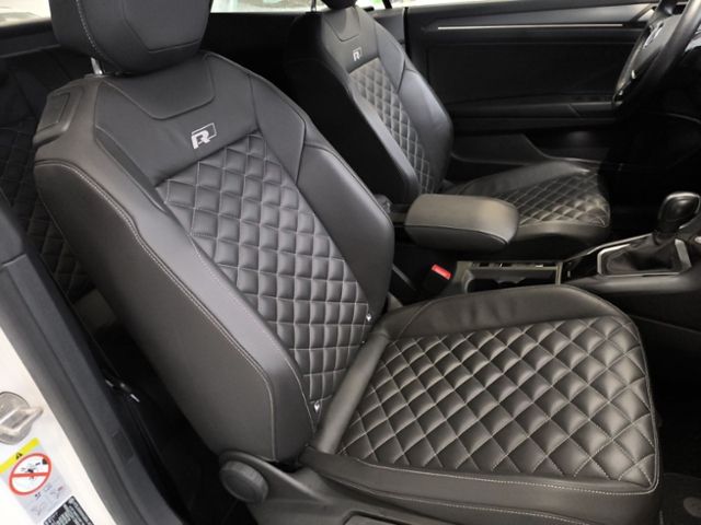 Fahrzeugabbildung Volkswagen T-Roc Cabriolet 1.5 TSI DSG R-Line LEDER LED ACC